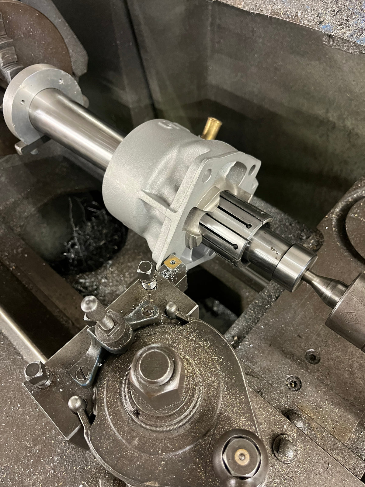 Machining of sealing surface